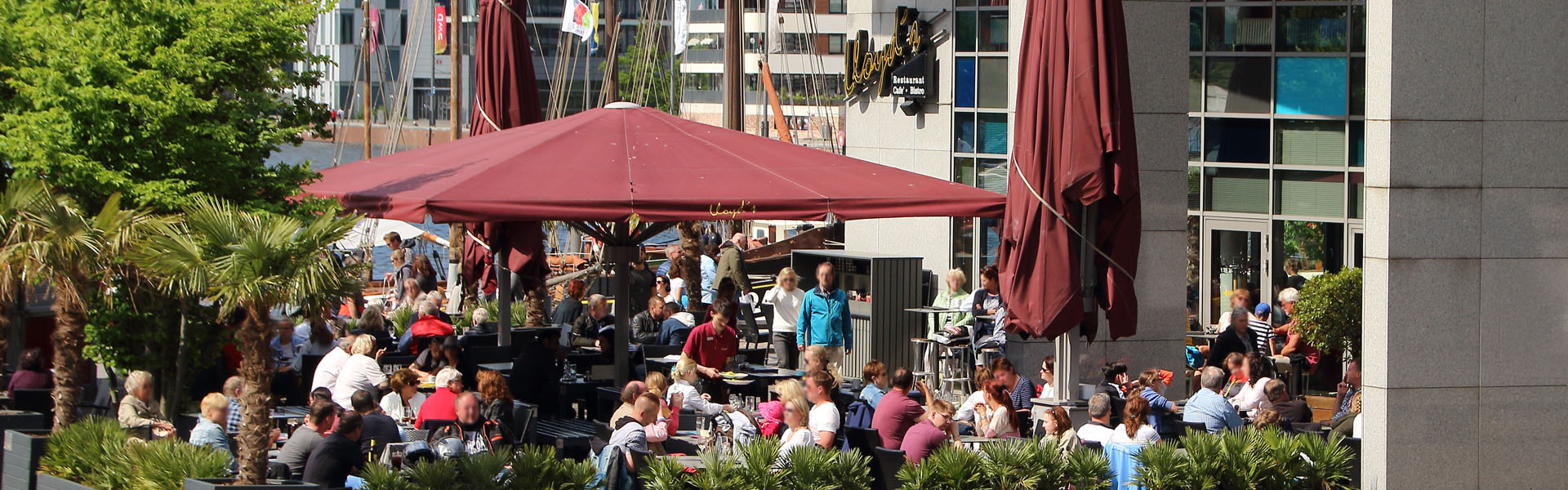 Außengastro im Sommer